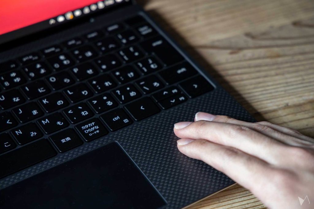 デザインを一新した 「Dell XPS 13」 は、 恐るべき完成度で Windows PC のゴールドスタンダードになる : 実機レビュー