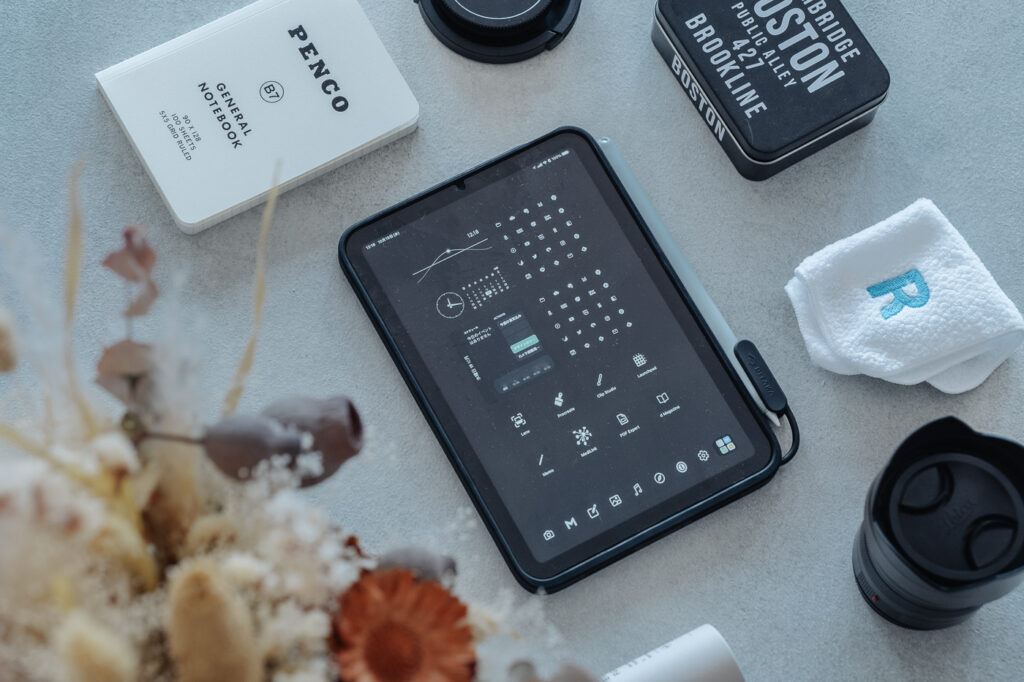 iPad miniで”ワイヤレス充電”を実現!? PITAKA 「MagEZ Case Pro」 & 「MagEZ Charging Stand」